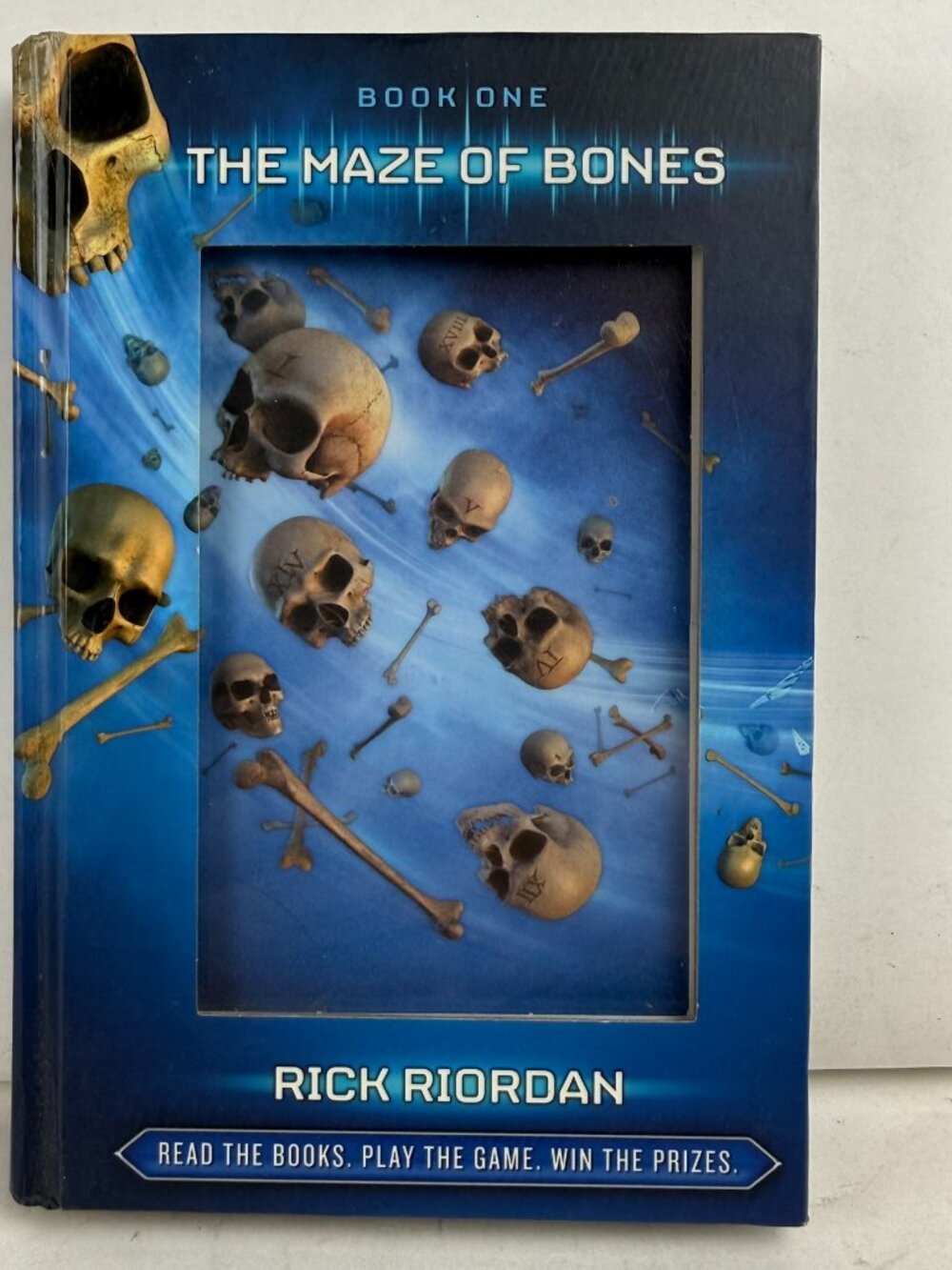 The Maze of Bones: The 39 Clues Book 1 Hardcover Riordan ISBN 9780545060394